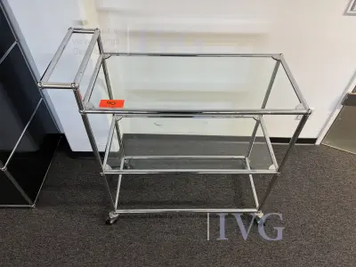 Servierwagen USM HALLER – kavel bij IVG, Herford