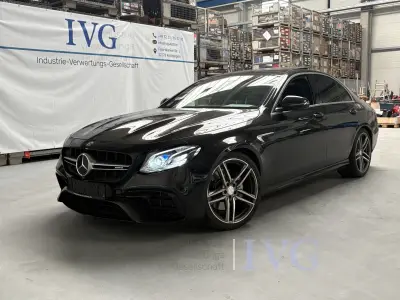 Limousine MERCEDES-BENZ AMG E63 – kavel bij IVG, Kirchlengern
