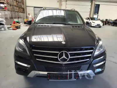 Personenkraftwagen MERCEDES-BENZ Mercedes-Benz ML 350 BlueTEC 4MATIC – foto 2 – kavel bij IVG, Kirchlengern