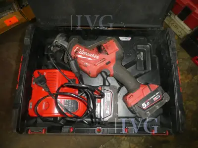 Akku-Säbelsäge MILWAUKEE M18 FHZ – kavel bij IVG, Oberhausen