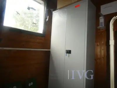 Stahl-Schrank BISLEY – kavel bij IVG, Oberhausen