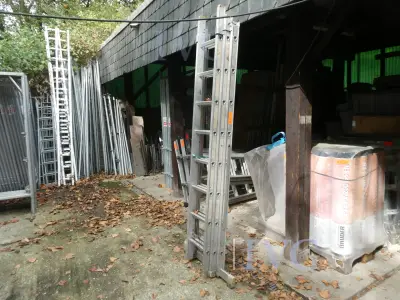 Alu-Ausschiebeleiter LAYHER – kavel bij IVG, Oberhausen