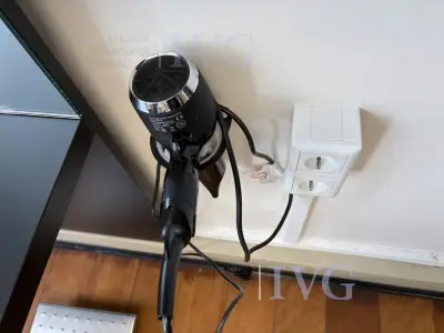 Posten Friseurzubehör – kavel bij IVG, Gütersloh