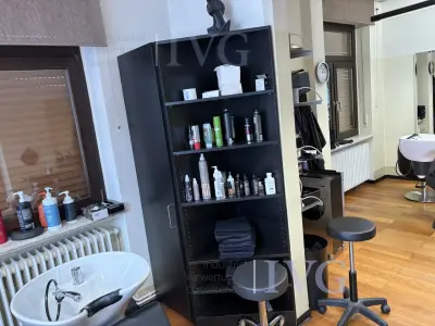 Posten Friseursalonmöbel – kavel bij IVG, Gütersloh