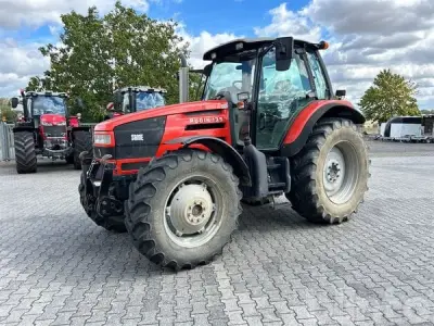 Traktor Same Rubin 135 (2002) – kavel bij Blinto, Tühr