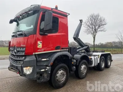 Abrollkipper / Hakengerät Mercedes-Benz AROCS 3243 K 8x4 (2014) – kavel bij Blinto, Sittensen-Tiste