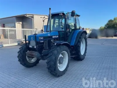 Traktor New Holland 7740 – kavel bij Blinto, Rheinmünster