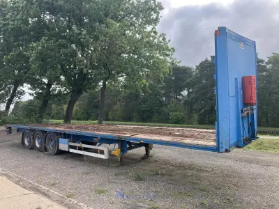 Oplegger wrak – kavel bij VH Auctions