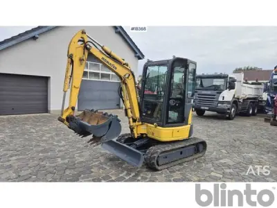 Mini-Bagger Komatsu PC26MR-3 (2014) – kavel bij Blinto, Starościn