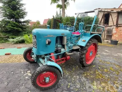 Ackerschlepper Eicher EKL15/IIG mit seitlichem Mähbalken (1957) – kavel bij Blinto, Unterwellenborn OT Bucha