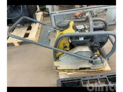 Vibroplatte 86 kg Wacker Neuson WPP 1540AW (2014) – kavel bij Blinto, Köln
