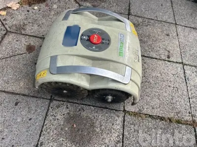 Kabelloser Mähroboter Wiper Ecobot Blitz 2.0 – kavel bij Blinto, Remscheid