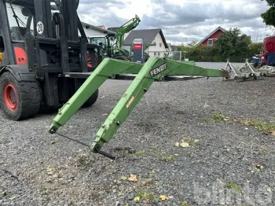 Frontaler Schwinge Fendt (1970) – kavel bij Blinto, Glauburg