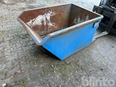 Aushubkübel mit Kippvorrichtung – kavel bij Blinto, Alken