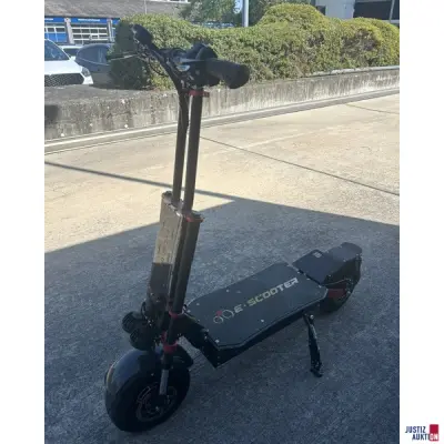 E-Scooter (gebraucht) – kavel bij Justiz-Auktion, Rüsselsheim
