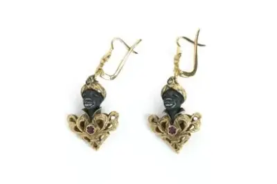 Paire de boucles d'oreilles à tête de Maure vénitiennes en or jaune 18k (750°/°°)… – kavel bij Galerie Moderne, Elsene (Brussel)
