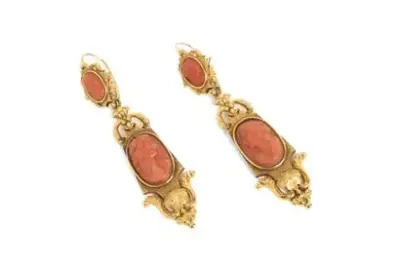 Travail du XIXe siècle Paire de boucles d'oreilles en or jaune 18k (750°/°°) et… – kavel bij Galerie Moderne, Elsene (Brussel)