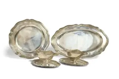 WOLFERS Frères Lot comprenant une paire de plats et une paire de saucières en… – kavel bij Galerie Moderne, Elsene (Brussel)