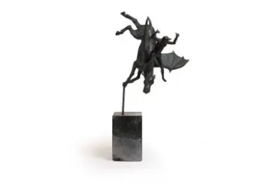 Tom FRANTZEN (1954-*) Chat chevauchant un cheval ailé Bronze à patine foncée sur socle… – kavel bij Galerie Moderne, Elsene (Brussel)