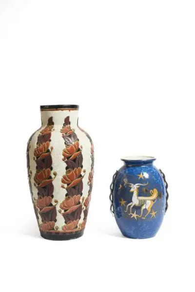 BOCH Keramis Lot de deux vases Art Déco: - Un vase – kavel bij Galerie Moderne, Elsene (Brussel)