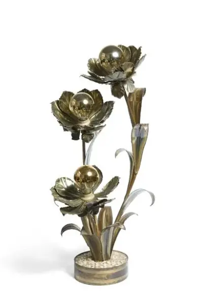 Maison JANSEN Lampe Fleur, vers 1970 Laiton et résine Hauteur: 95 cm – kavel bij Galerie Moderne, Elsene (Brussel)