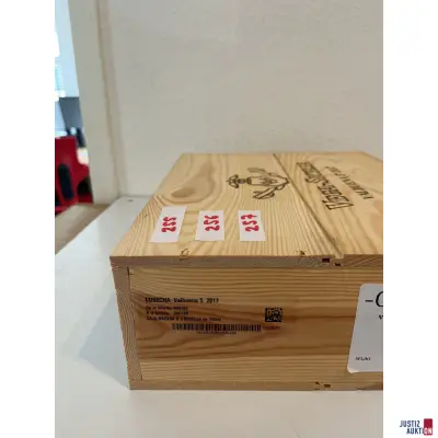 Kiste Vega Sicilia Valbuena 5°(Reserva) mit 3 Flaschen – kavel bij Justiz-Auktion, Leipzig