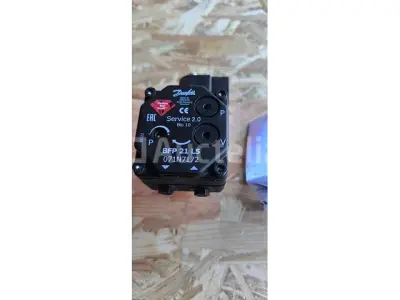 Danfoss oliepomp BFP 21 L5 071N7182 – kavel bij Auctelia, Bastogne