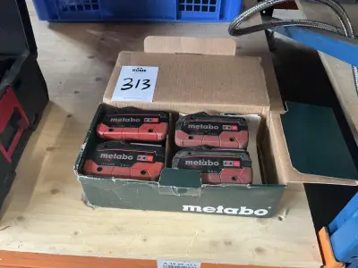 Metabo 5,5 Ah 18v Accu (4x) – kavel bij Dome Auctions, Rotterdam