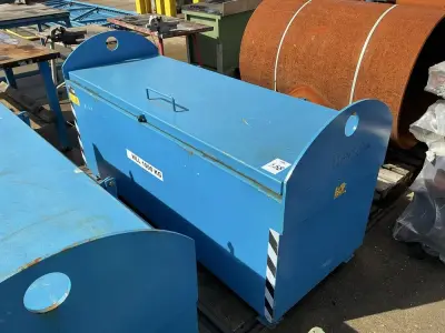 Starkon Materiaal container – kavel bij Dome Auctions, Rotterdam