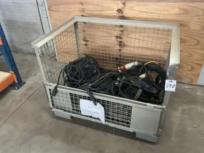Verlengkabels – kavel bij Dome Auctions, Rotterdam