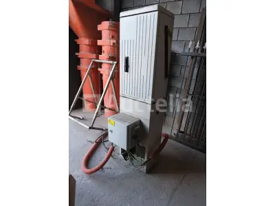 Elektrische kast – kavel bij Auctelia, La Louvière