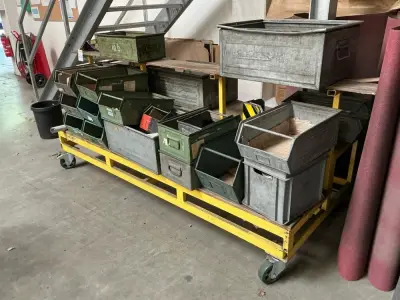 Trolley – kavel bij Dome Auctions, Höhenkirchen-Siegertsbrunn
