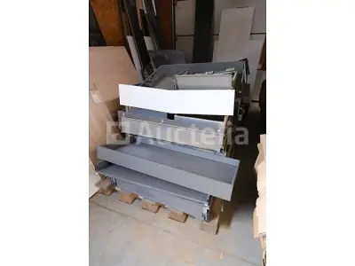 Keukengerei en Hardware Set – kavel bij Auctelia, Havelange