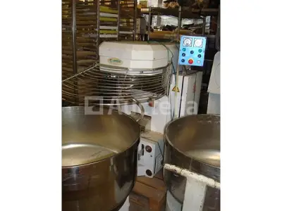 EFFEDUE Spiraalmixer - MT100 – kavel bij Auctelia, Soignies