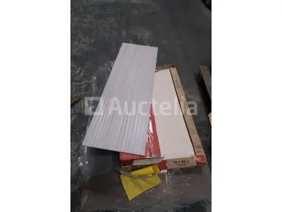 25 tegels 90x30 Grespania – kavel bij Auctelia, Paliseul