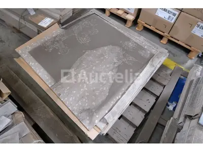 18 tegels 90x90 Ritueel Stip Greige 90 – kavel bij Auctelia, Paliseul