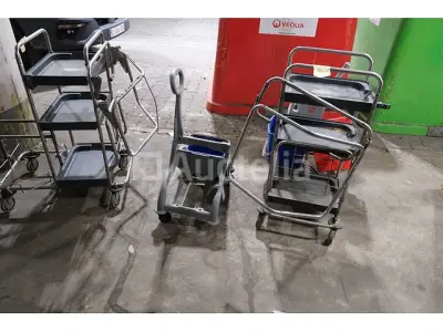 Reinigings- en onderhoudstrolleyset – kavel bij Auctelia, Ottignies-Louvain-la-Neuve