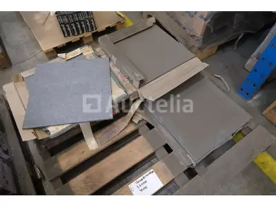 60 Diverse Tegels 45x45 Sintesi Petra 450 – kavel bij Auctelia, Paliseul