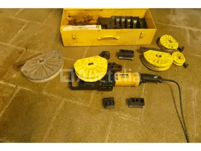 Rems Curvo profielbuigmachine – kavel bij Auctelia, Rhode-Saint-Genèse