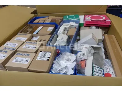 Bulk-elektrische apparatuur – kavel bij Auctelia, Braine-l'Alleud