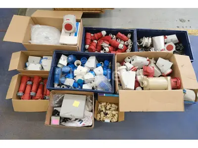 Diverse elektrische apparatuur set – kavel bij Auctelia, Braine-l'Alleud