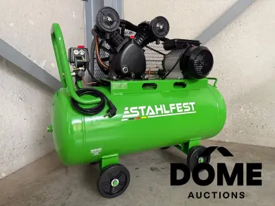 Stahlfest 100 liter V-twin zuigercompressor – kavel bij Dome Auctions, Waasmunster