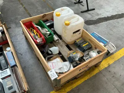 Various machine parts – kavel bij Dome Auctions, Viernheim