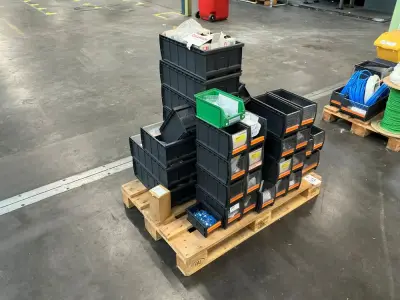 Electricity installation material – kavel bij Dome Auctions, Viernheim
