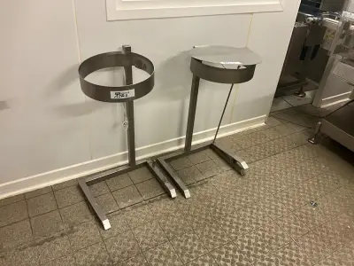 Set of 2 stainless steel trash cans – kavel bij Dome Auctions, Kingersheim