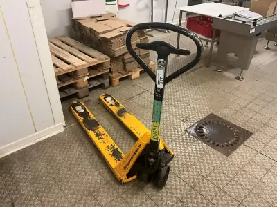 JUNGHEINRICH Pallet Jack – kavel bij Dome Auctions, Kingersheim