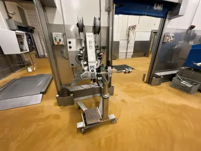 2015 POLY-CLIP SYSTEM PDC-A 600 Industrial Clipping Machine – kavel bij Dome Auctions, Kingersheim