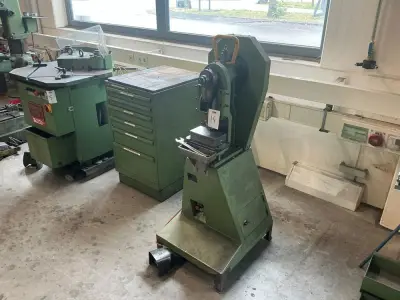Eccentric press – kavel bij Dome Auctions, Höhenkirchen-Siegertsbrunn