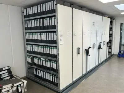 Mobile archive shelf – kavel bij Dome Auctions, Höhenkirchen-Siegertsbrunn