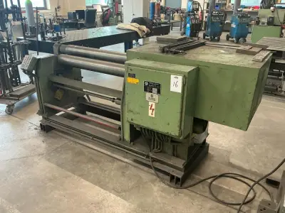 Wilhelm Schäfer SRMASY 3-roll plate bending machine – kavel bij Dome Auctions, Höhenkirchen-Siegertsbrunn